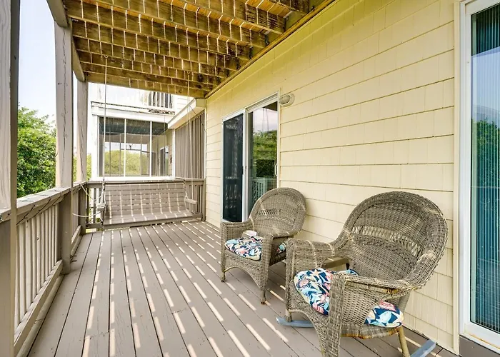 Surf City Vacation Rental - Walk To Beach